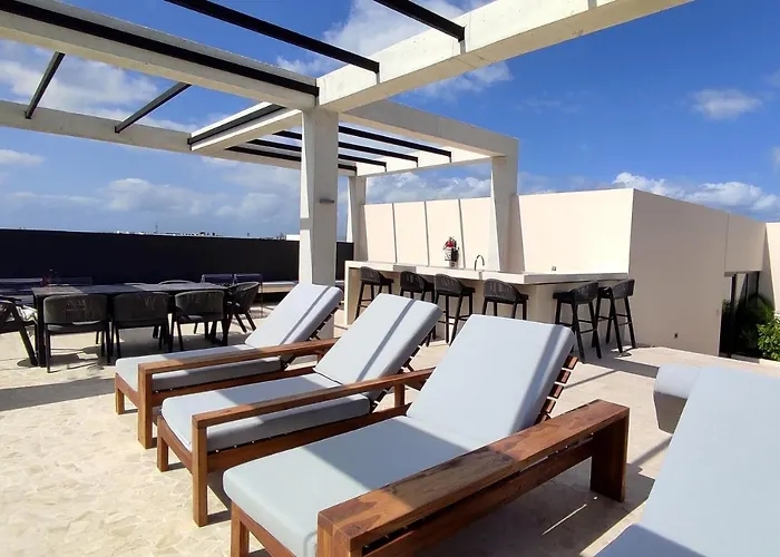 Modern 2 Story Loft With Rooftop Pool And Ocean Views Apartahotel 4*