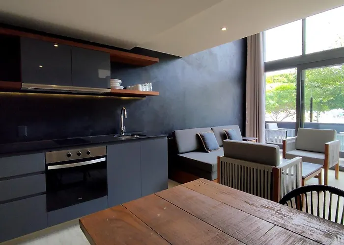 Modern 2 Story Loft With Rooftop Pool And Ocean Views Apartahotel