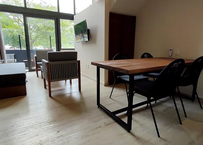 Modern 2 Story Loft With Rooftop Pool And Ocean Views 4*