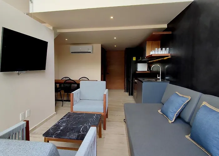 Modern 2 Story Loft With Rooftop Pool And Ocean Views Apartahotel 4*